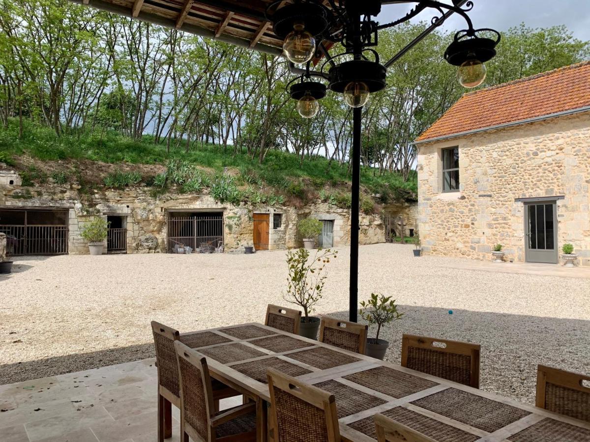 Domaine Du Pont Salmois Bed & Breakfast Neuil ภายนอก รูปภาพ